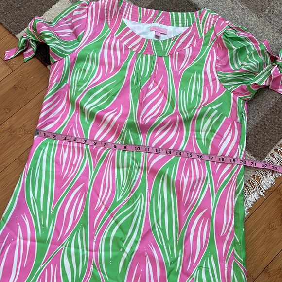 SOLD. Lilly Pulitzer Dasha Dress silk tailwind size 12 - Picture 7 of 13